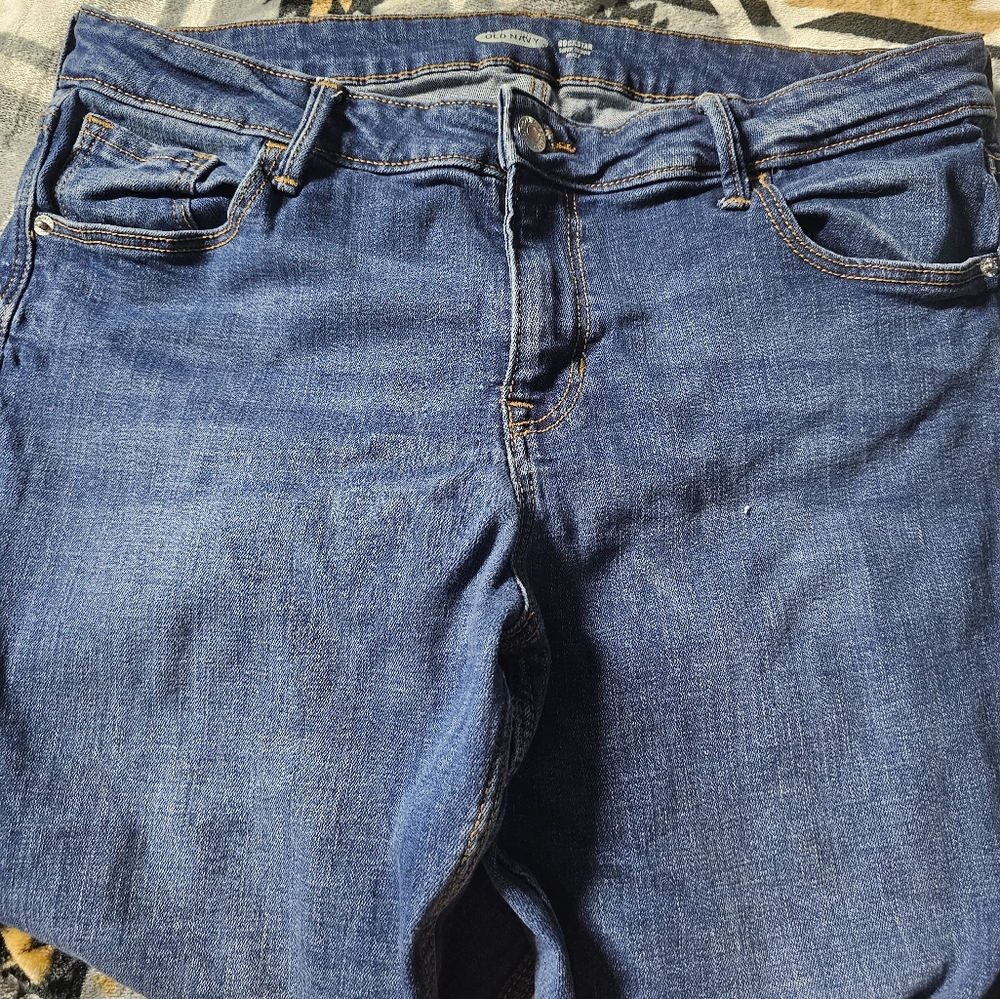 OLD NAVY skinny capris